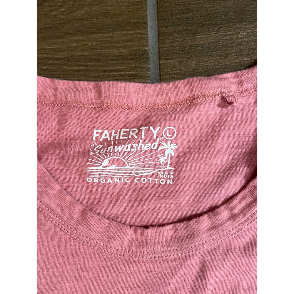 Faherty Sunwashed Organic Cotton Pocket Tee Mens Large Pink Blue Stripe Shirt - Picture 3 of 6